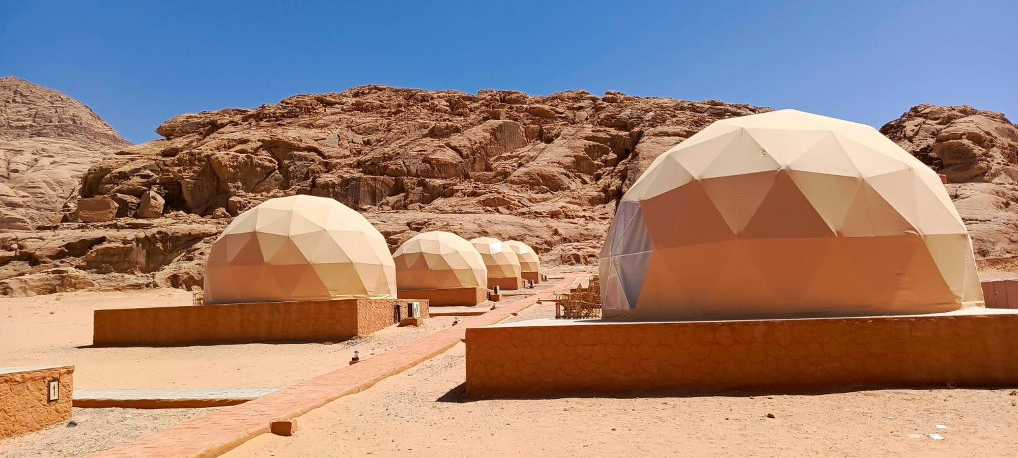 Wadi Rum Marcana Camp Акаба Экстерьер фото